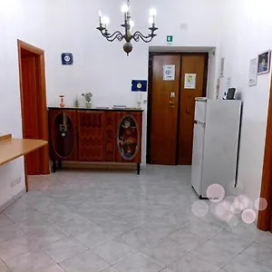 Fanti Homes Pensión Roma